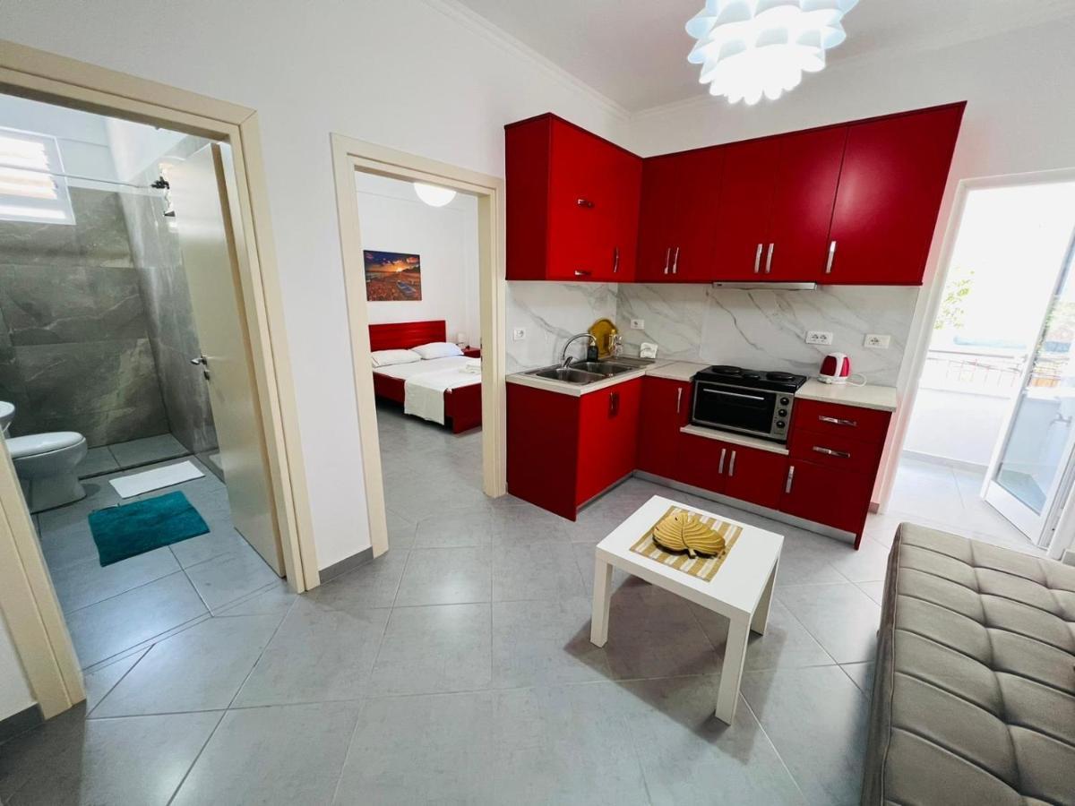 Terrace View Apartments Sarandë Exteriör bild